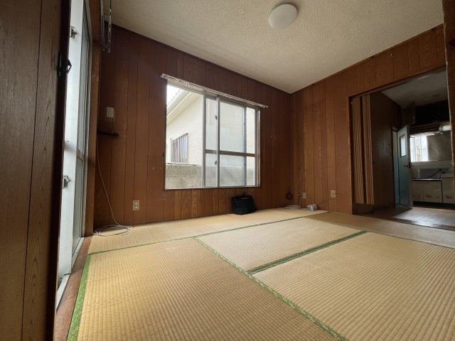 糸満中村貸家の和室