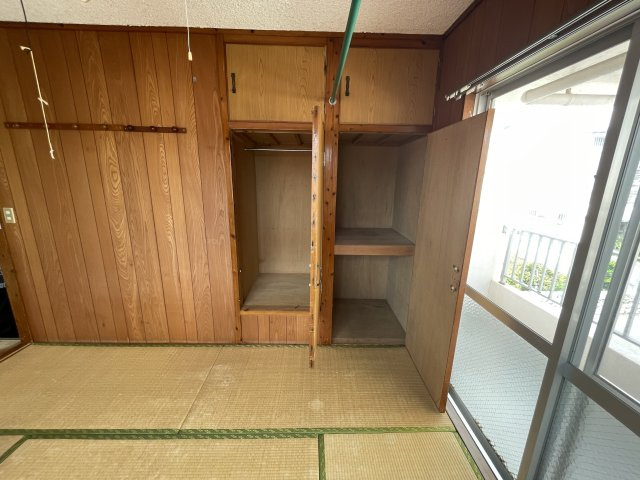 糸満中村貸家の収納
