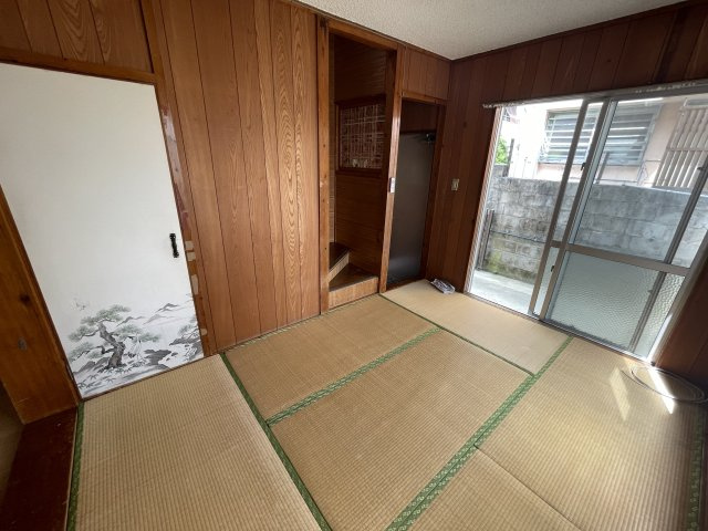 糸満中村貸家の和室