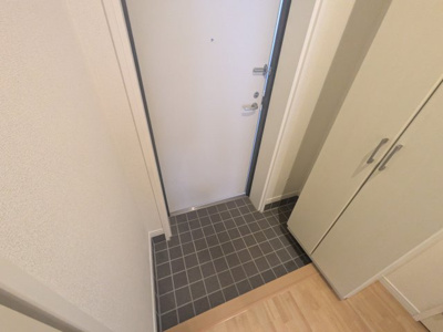 【玄関】 | エーデルハイム中込