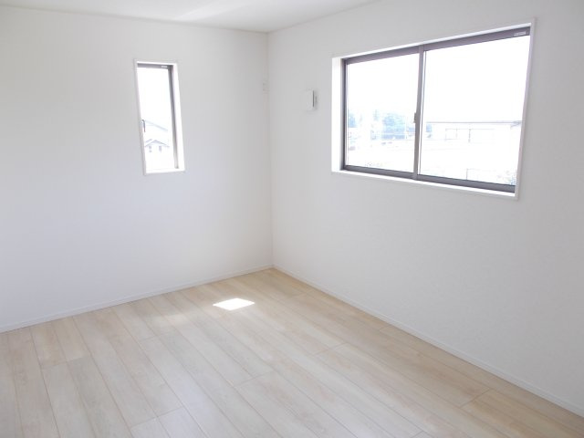 クレイドルガーデン前橋市稲荷新田町第３　２号棟の洋室|２階洋室２です