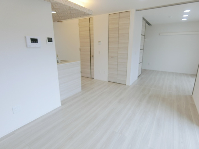 【居間・リビング】Ｄ－ＲＯＯＭ六十人町B棟