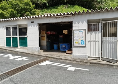 【設備】 | 東建座間ハイツ２ | 共有部分は、住民なら誰もが使える設備のこと。例えば駐車場やエレベーター、インターネット設備、セキュリティ設備などがあります。他にも、マンションの廊下・外部階段やエントランス・ゴミ置き場などがあります。