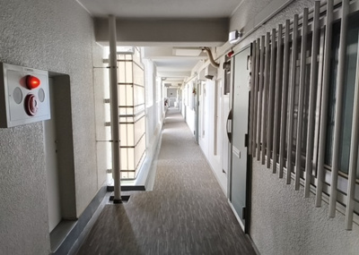 【その他共用部分】 | 東建座間ハイツ２ | 共有部分は、住民なら誰もが使える設備のこと。例えば駐車場やエレベーター、インターネット設備、セキュリティ設備などがあります。他にも、マンションの廊下・外部階段やエントランス・ゴミ置き場などがあります。