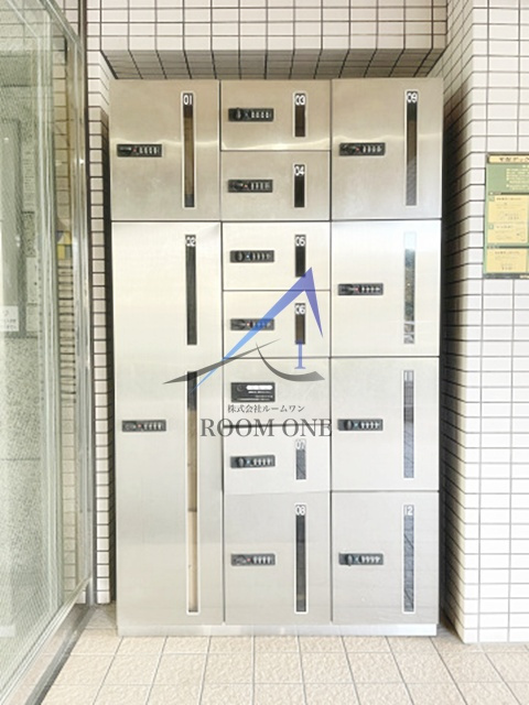 スカイコートヴァンテアン品川のその他共用部分|宅配ボックスです。