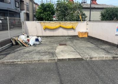 【設備】 | エンゼルハイム大野台 | 共有部分は、住民なら誰もが使える設備のこと。例えば駐車場やエレベーター、インターネット設備、セキュリティ設備などがあります。他にも、マンションの廊下・外部階段やエントランス・ゴミ置き場などがあります。