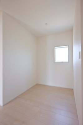 【収納】 | 大泉第14寄木戸　一建設 | ストレージルームは大型家電や冷暖房器具などもたっぷり収納できます！