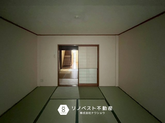 東大阪市横沼町2丁目の和室|隣接する和室と繋げて一間としての使い方もおすすめです♪