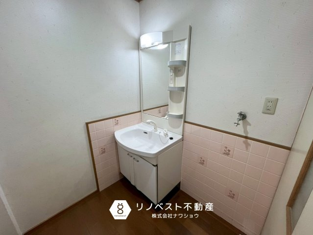 東大阪市横沼町2丁目の脱衣所|【リノベスト不動産】東大阪市・生野区・東成区での物件探しは弊社にお任せください！