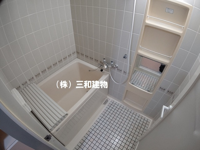 プラザ・サン・タナカ５号館の浴室|同物件（別室）参考写真になります