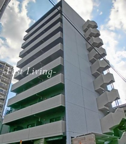 新宿区原町１丁目の賃貸マンションのエントランス