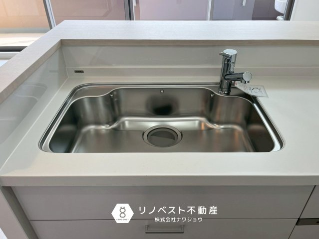 メゾンドール瓢箪山のキッチン|【リノベスト不動産】弊社は近鉄大阪線・奈良線『布施』駅から徒歩2分の場所にございます♪

