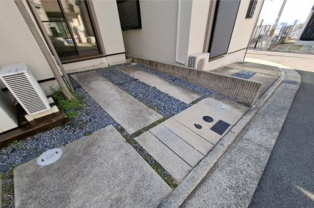 和泉市弥生町4丁目の駐車場