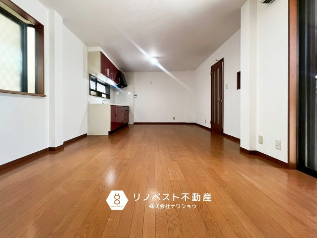 東大阪市俊徳町5丁目の居間・リビング|リビングとダイニングをしっかり分けることができます◎