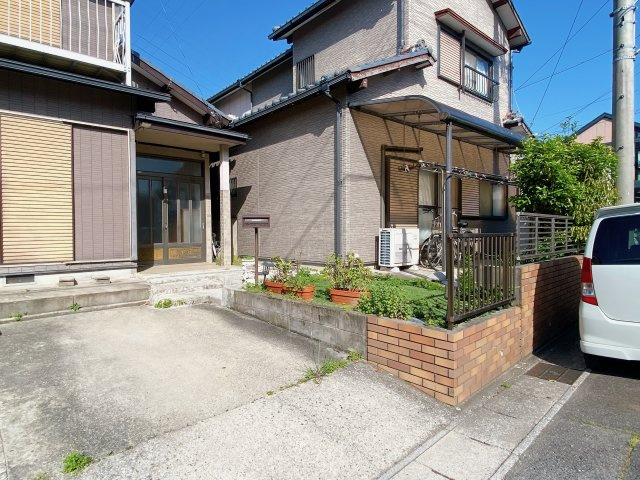 知多市新舞子字浜田の外観