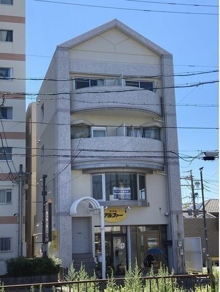 メゾン引山