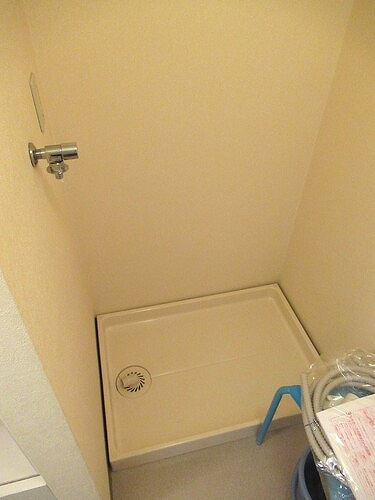 テレパレス船橋三咲Ａ棟の設備|室内洗濯機置き場　同タイプ別部屋