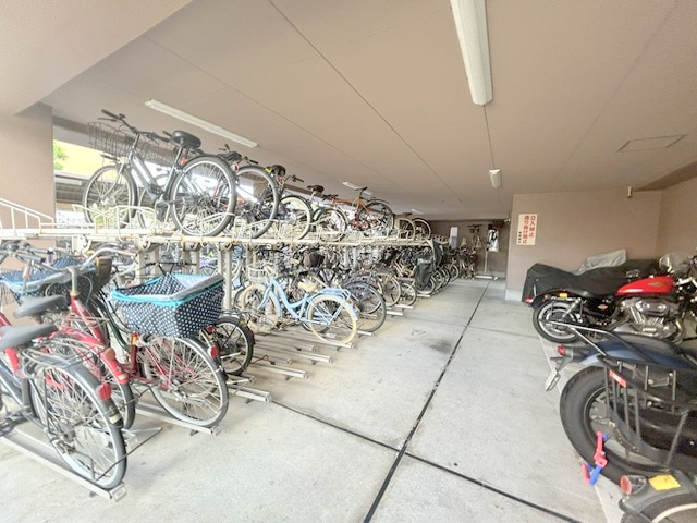 【駐輪場】 | ランフォルセ香里園