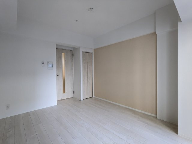 クレストタップ神戸湊町ノアールの寝室