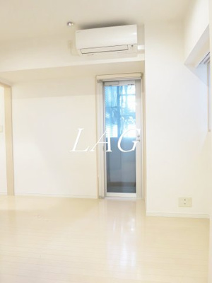 【居間・リビング】 | ドゥーエ新富町 | 洋室のお部屋です。