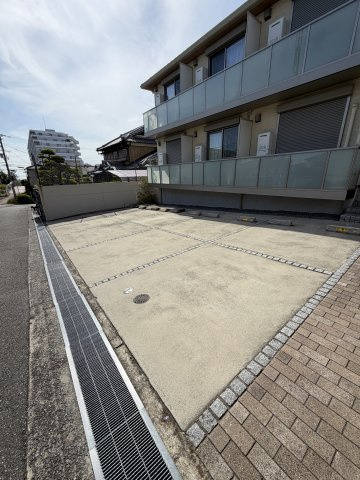 CASAウエストの外観