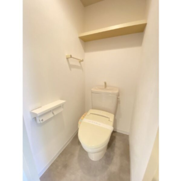 BGC難波タワーのトイレ|別号室参考写真