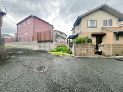 【前面道路含む現地写真】 | 高松　新築一戸建