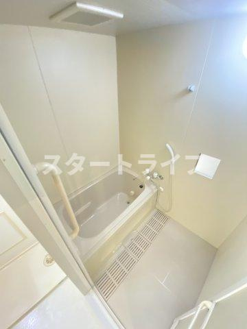大阪市淀川区西中島２丁目の賃貸マンションの浴室