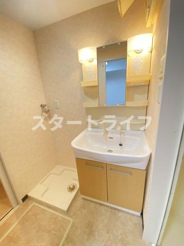 大阪市淀川区木川東４丁目の賃貸マンションの洗面所