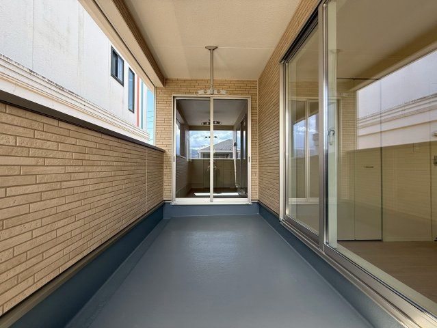 新築戸建て　函南町仁田第１1　全５棟　５号棟のバルコニー