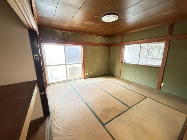 堺市西区山田1-1196−４の和室