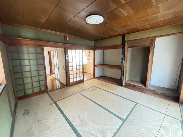 堺市西区山田1-1196−４の和室