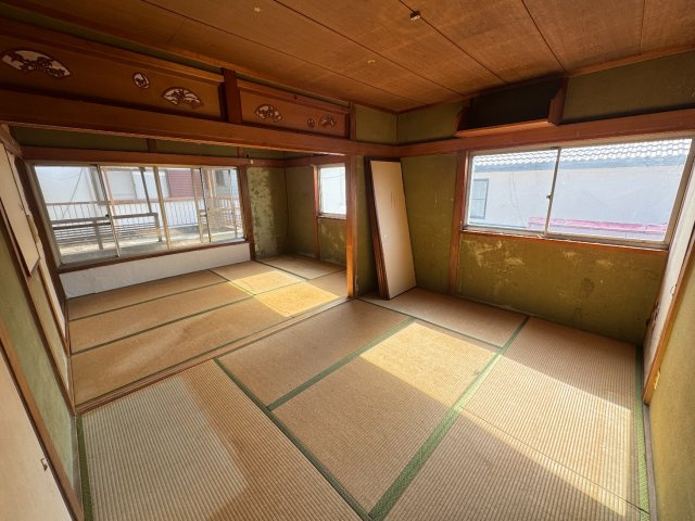 堺市西区山田1-1196−４の和室