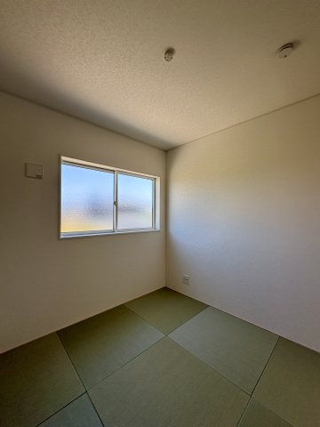 久留米市城島町城島 第1 1号棟の和室|和を感じる部屋。来客用の部屋等に利用できます