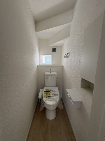 久留米市城島町城島 第1 1号棟のトイレ|1F 多機能トイレ