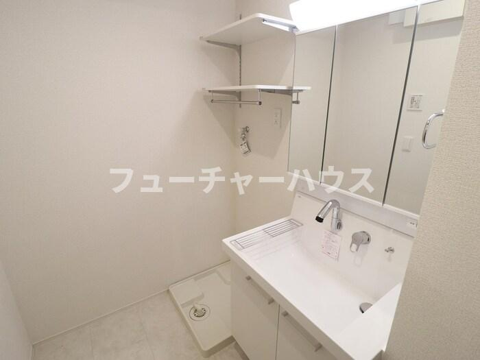レーヴ・ウェル笠原Ｄｅｕｘの区画図