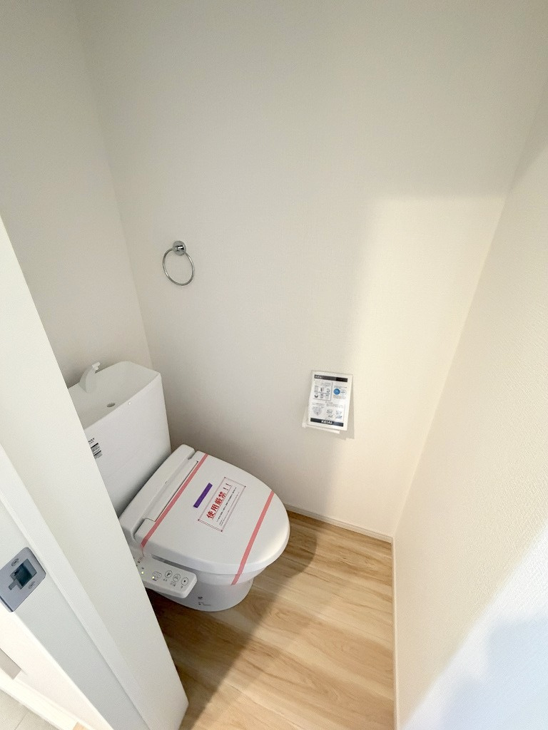 三郷市新和3丁目　新築戸建のトイレ|1階のトイレです