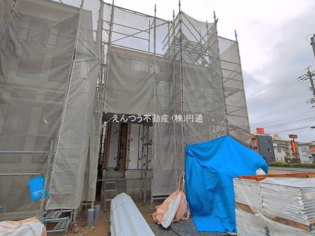 ケイアイグレイス浦里3期の前面道路含む現地写真