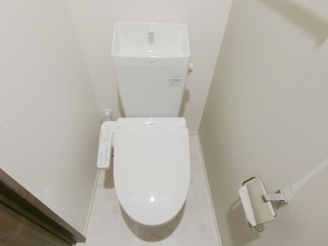 【トイレ】Ｄ－ＲＯＯＭ八軒小路