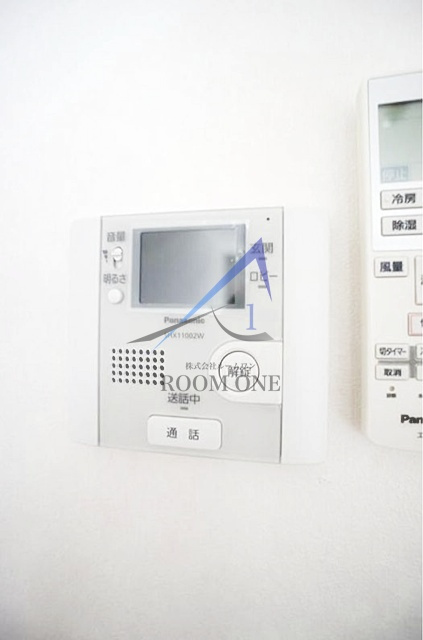 Ｙ’ｓ　ｆｌａｔ入谷のセキュリティ|モニター付きインターホンです。