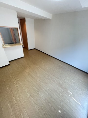 サンシャインレジデンスの居間・リビング
