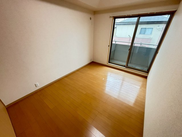 【洋室】 | レジデンス松ヶ島