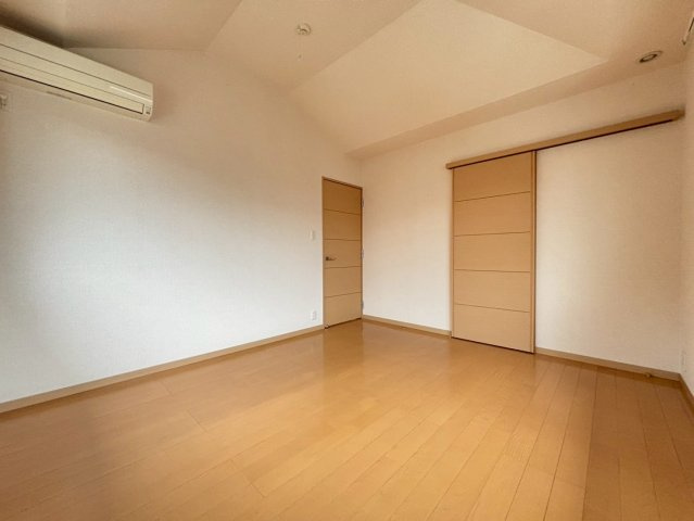 【寝室】 | レジデンス松ヶ島