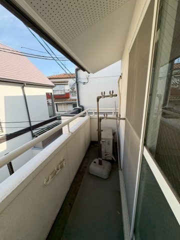 長瀬駅前マンションのバルコニー