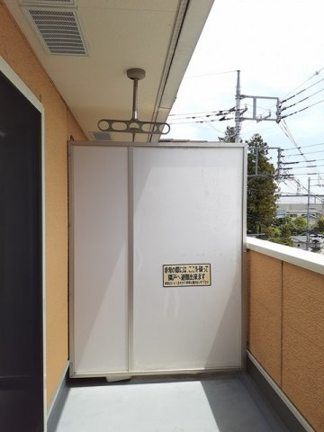メゾン　ド　ペルールのバルコニー|バルコニーからの眺めを楽しみながら食事をしませんか