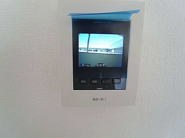 上湊川高層住宅のセキュリティ|録画機能付きＴＶモニターフォン導入で顔が分かり安心