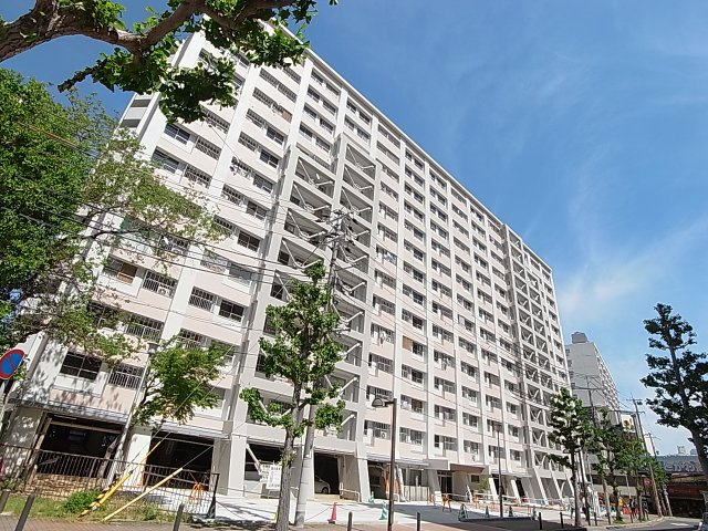 上湊川高層住宅