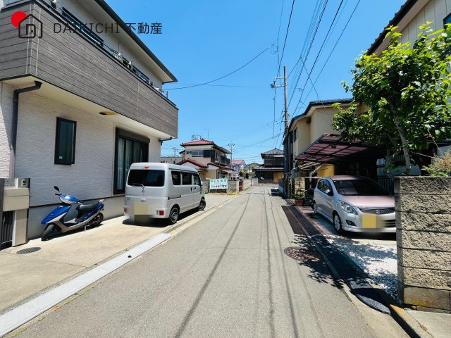 【前面道路含む現地写真】 | 川越市寺尾2期　中古戸建