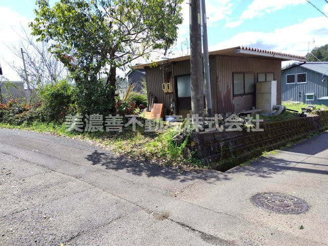 ６６８０４　関市武芸川町土地