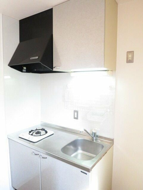 Ｔ・ＡＰＡＲＴＭＥＮＴのキッチン